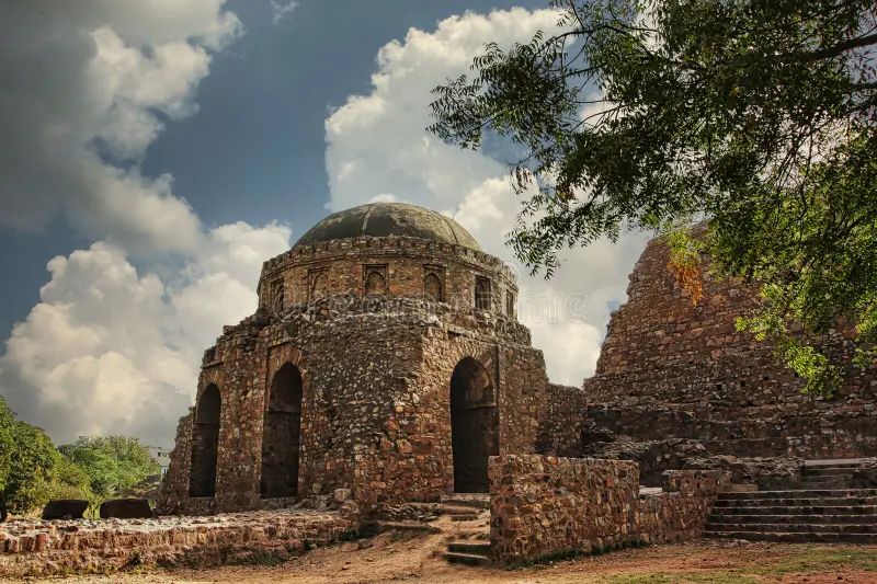 Ancient ruins of Bijay Mandal, a hidden Sultanate-era structure in Delhi.